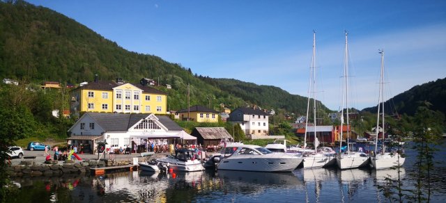 Mjøsvågen Landhandleri AS - Dagligvare - Osterøy